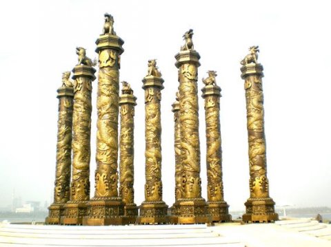 柱子雕塑
